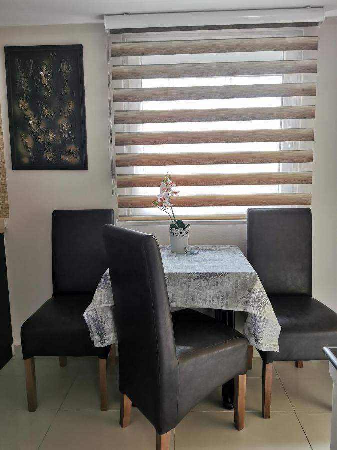 Apartment Ruza คลาโดโว ภายนอก รูปภาพ