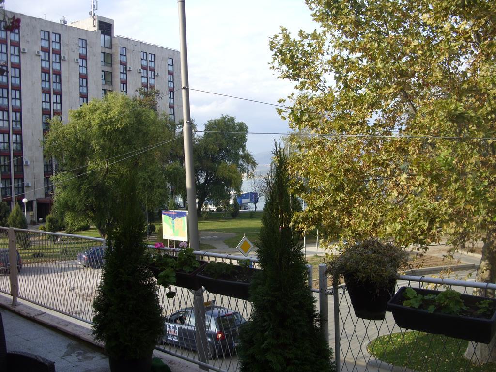 Apartment Ruza คลาโดโว ภายนอก รูปภาพ